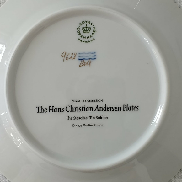 Vintage Hans Christian Andersen Plates 3/$68.00 - Picture 3 of 6